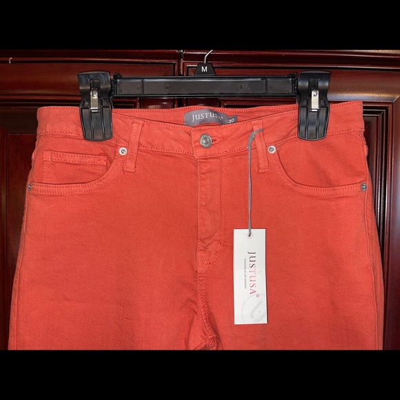 Just USA Rhea Skinny Jeans Red NWT Size 10 / 30 - Picture 3 of 6
